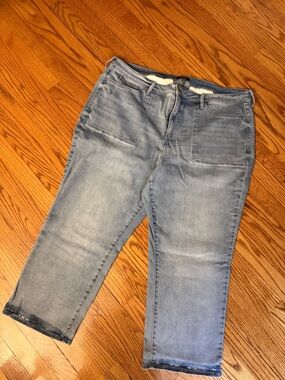Straight leg crop Jeans